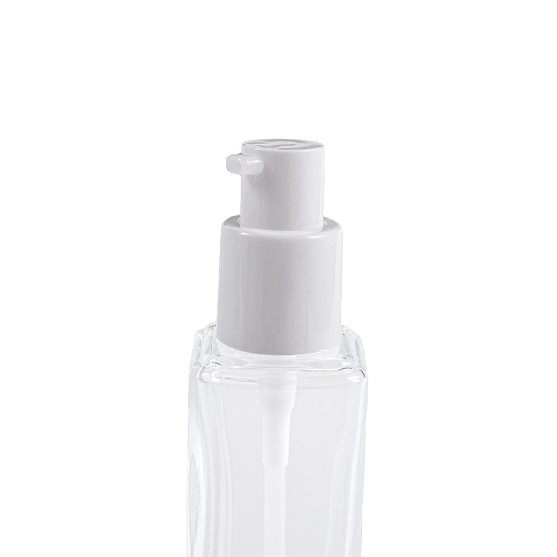 Spray pump with built-in spring pump element Spray pump with built-in spring pump element